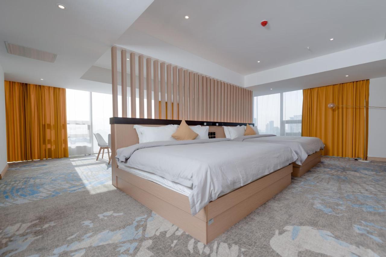 Millennium Plaza Hotel & Mall אולן בטור מראה חיצוני תמונה