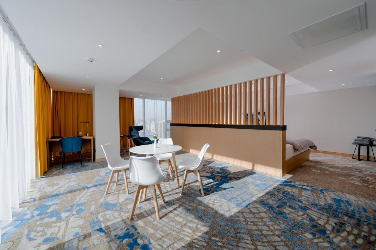 Millennium Plaza Hotel & Mall אולן בטור מראה חיצוני תמונה