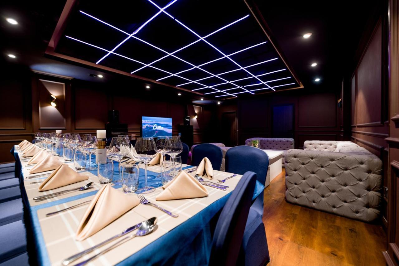 Millennium Plaza Hotel & Mall אולן בטור מראה חיצוני תמונה