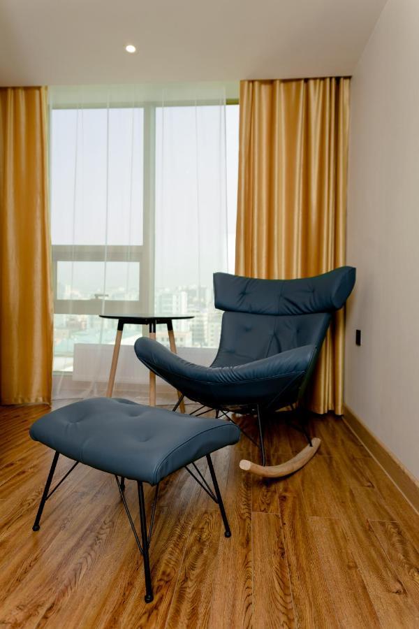 Millennium Plaza Hotel & Mall אולן בטור מראה חיצוני תמונה