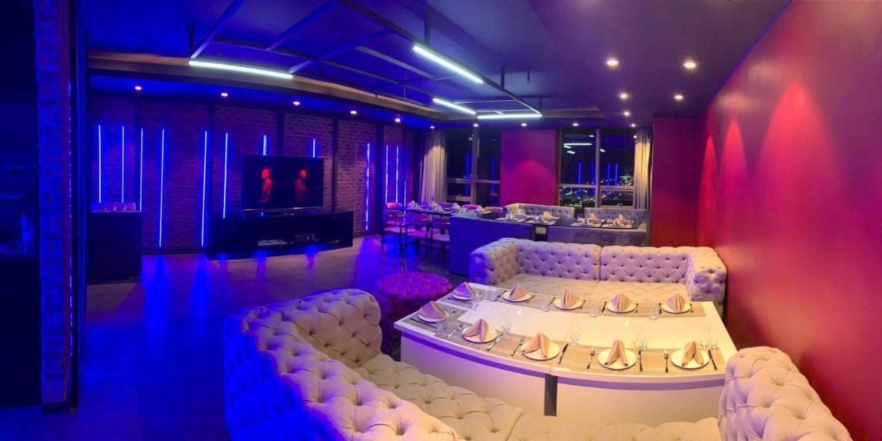 Millennium Plaza Hotel & Mall אולן בטור מראה חיצוני תמונה
